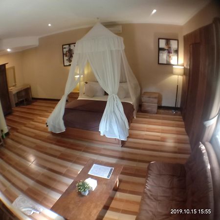 Joglo Villa Bali Penatih Buitenkant foto