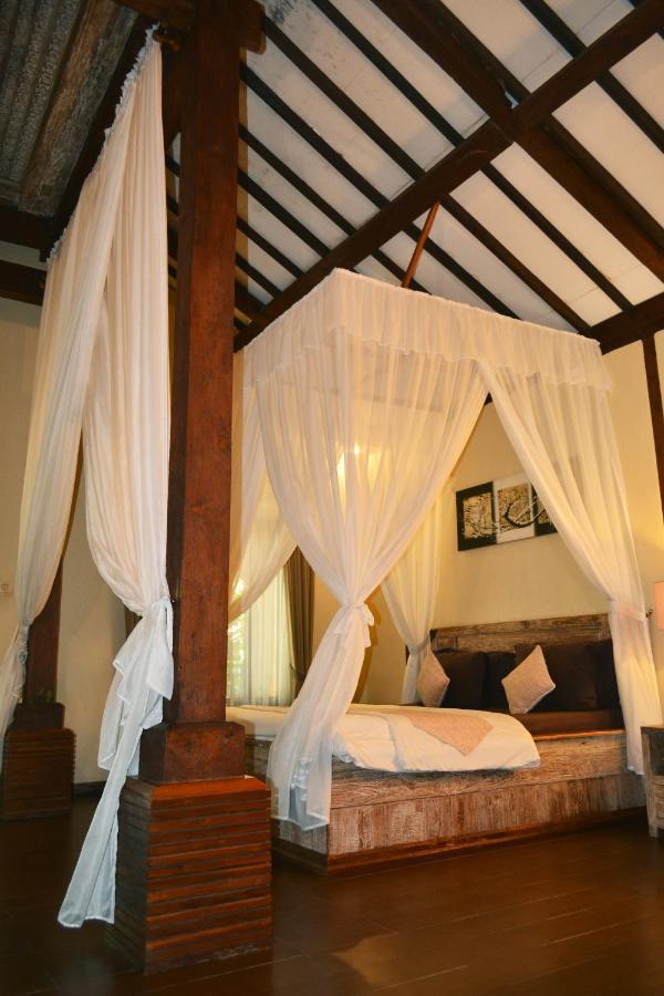 Joglo Villa Bali Penatih Buitenkant foto