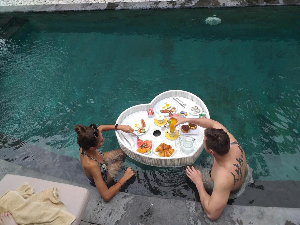 Joglo Villa Bali Penatih Buitenkant foto
