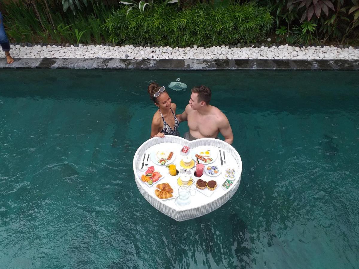 Joglo Villa Bali Penatih Buitenkant foto